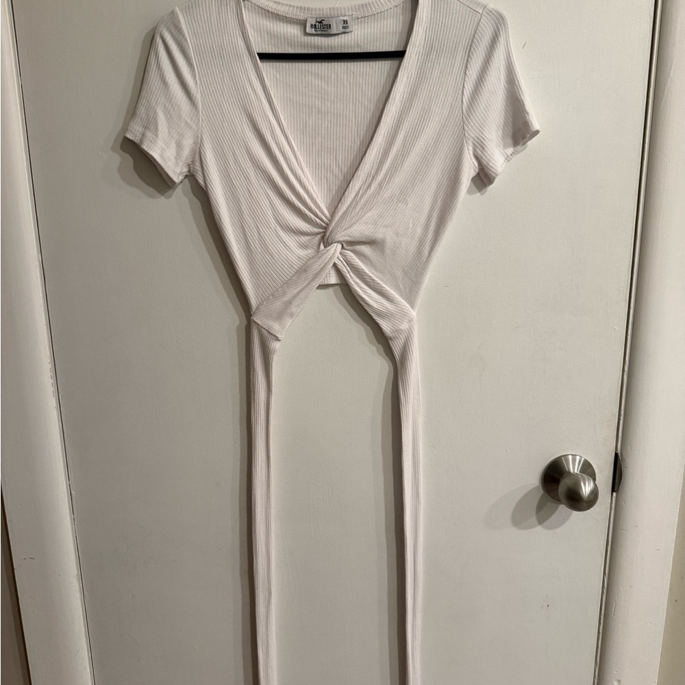 Hollister White Ribbed crop top xs
